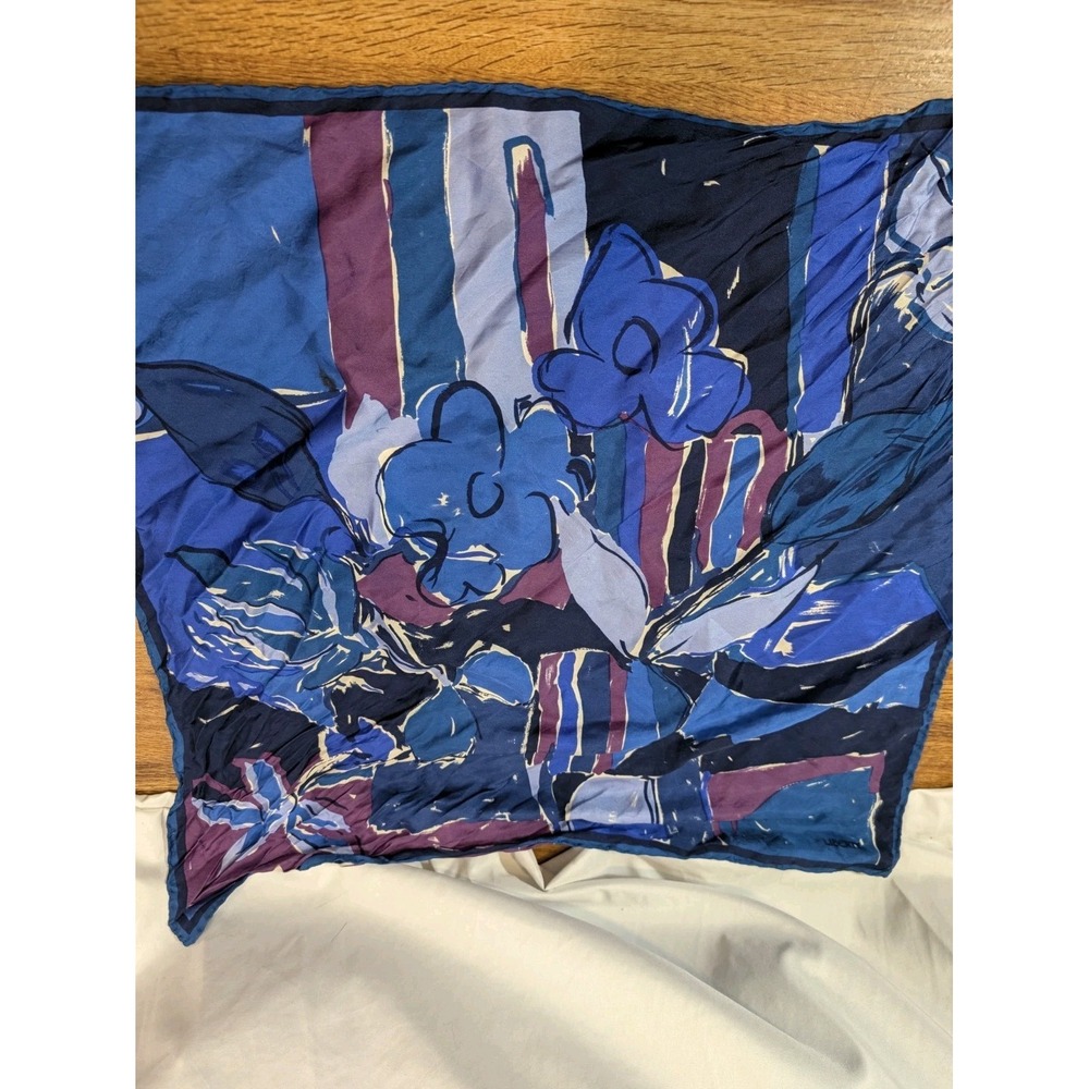 liberty of London blue floral silk scarf Flaw